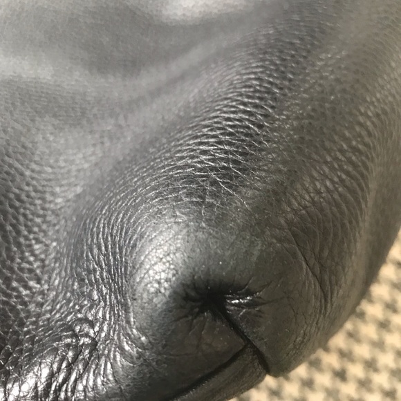 Tory Burch Amanda Tote - Picture 6 of 9